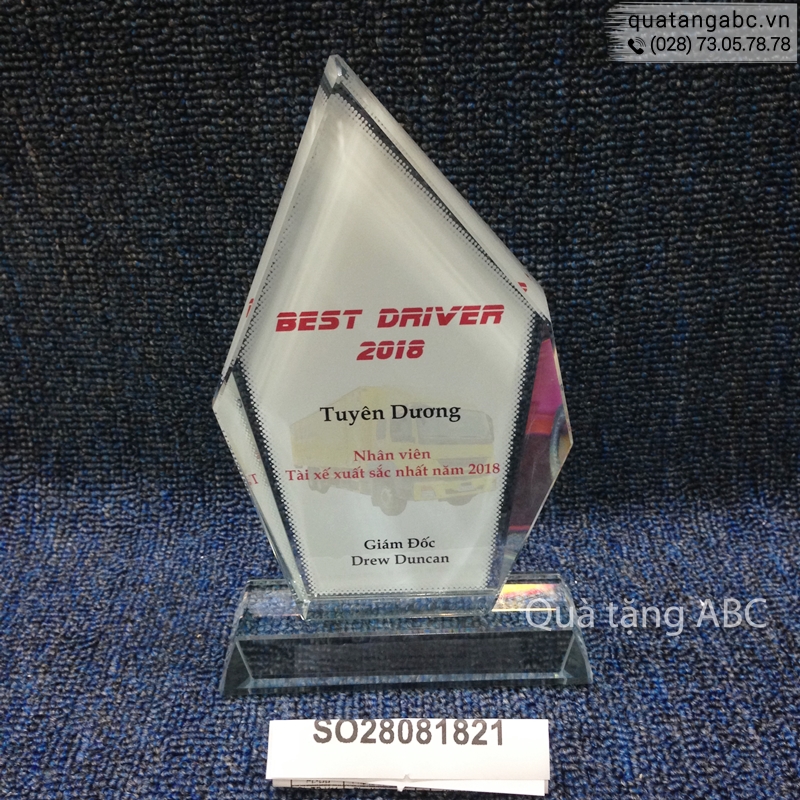 INLOGO In Kỷ Niệm Chương Cho Best Driver